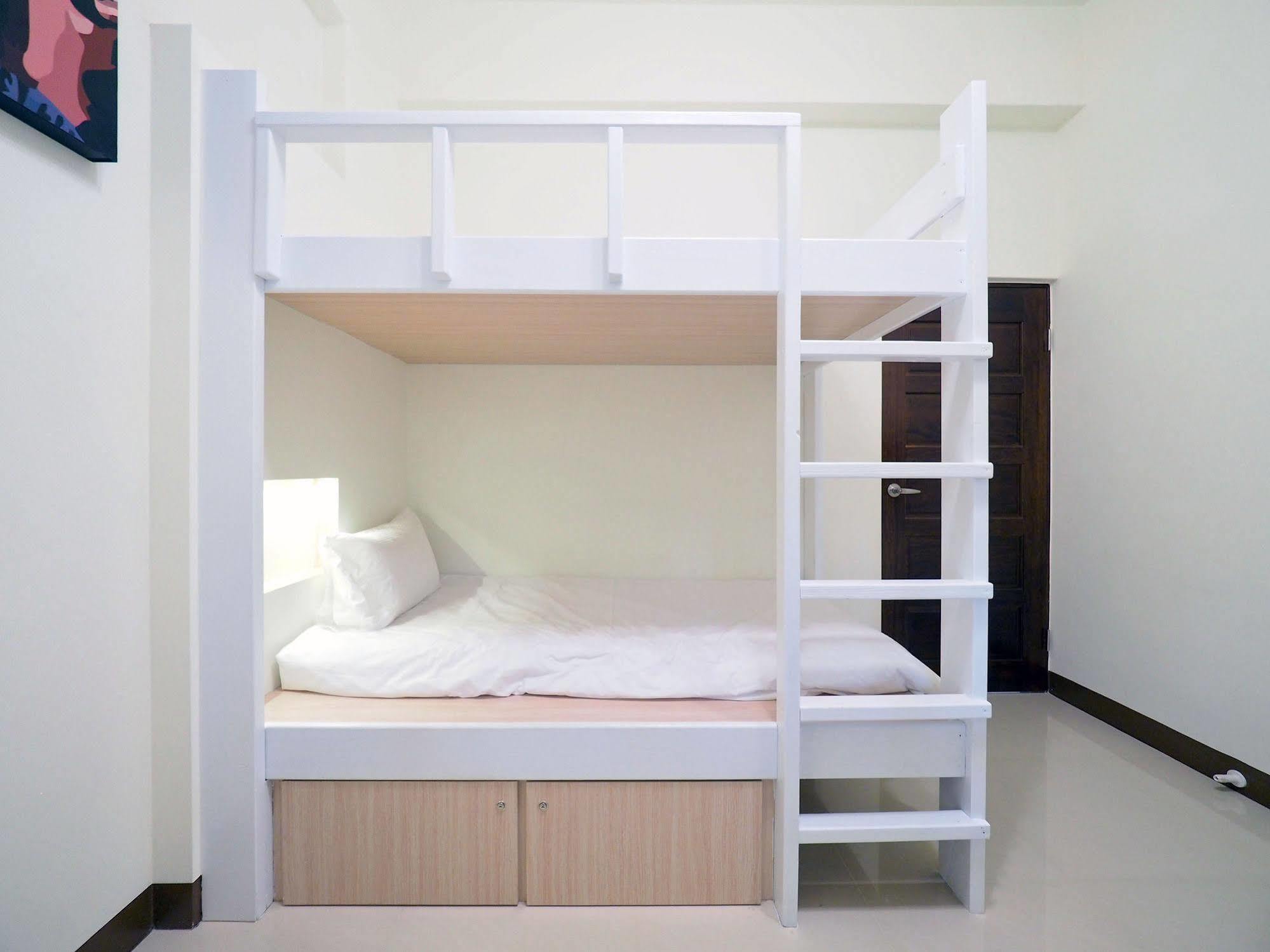 Love And Peace B&B Taitung Bagian luar foto