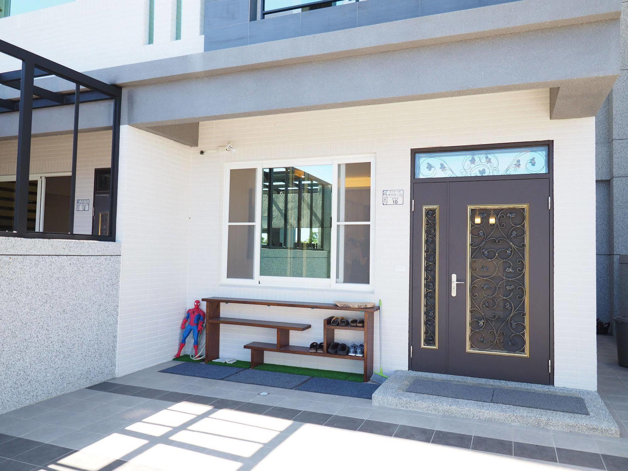 Love And Peace B&B Taitung Bagian luar foto