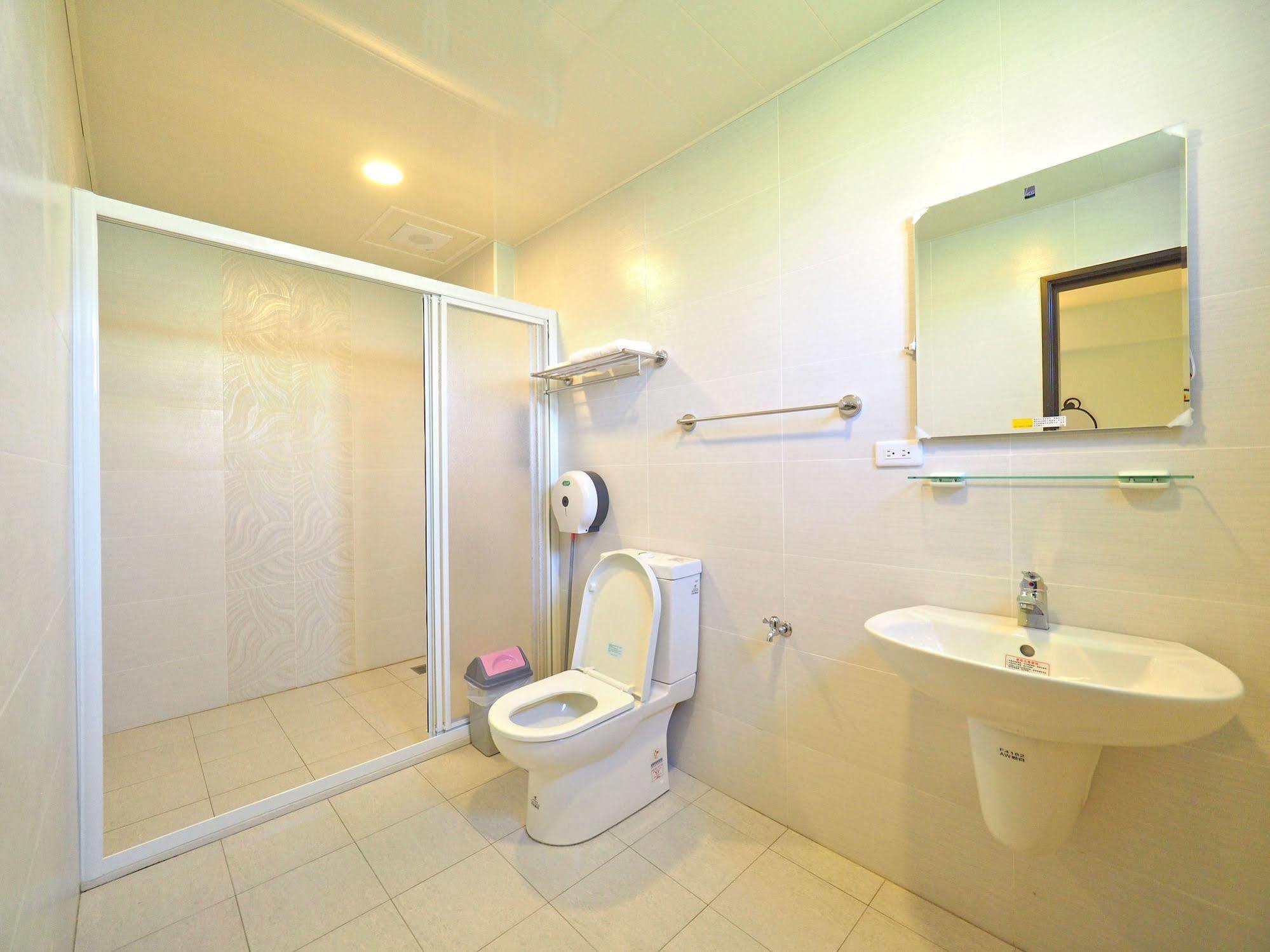 Love And Peace B&B Taitung Bagian luar foto