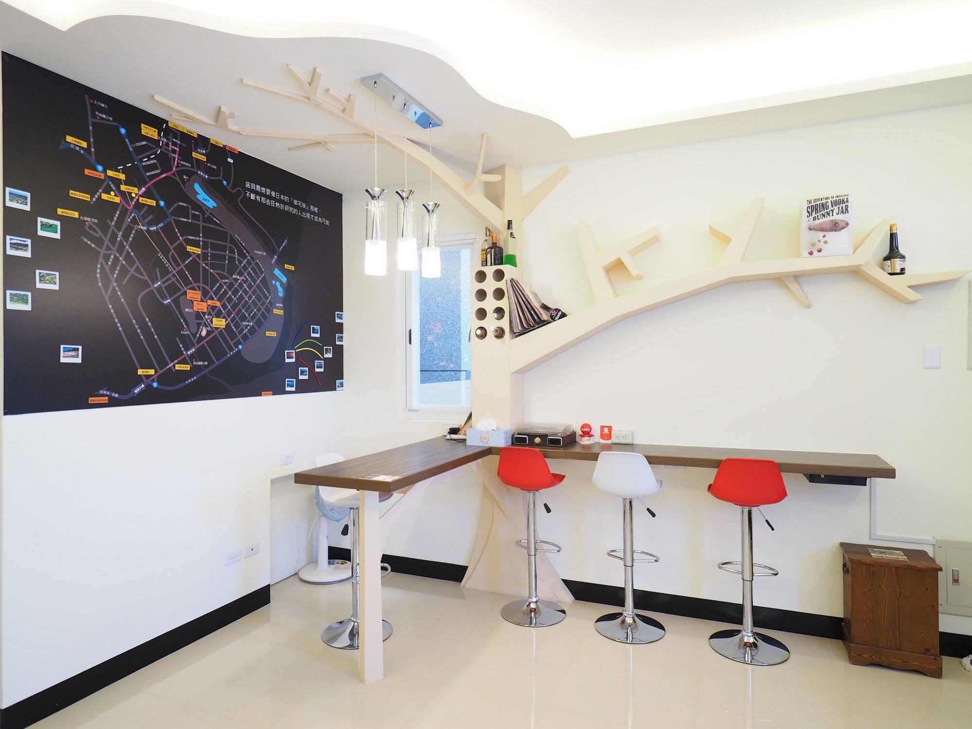 Love And Peace B&B Taitung Bagian luar foto